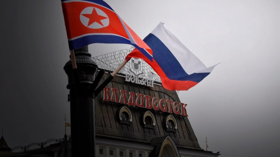 Rússia e Coreia do Norte discutem desenvolver relações bilaterais